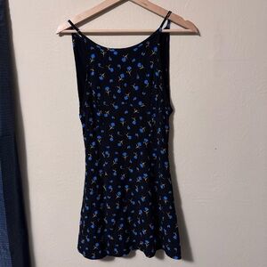 Urban Outfitters blue floral mini dress Size 8